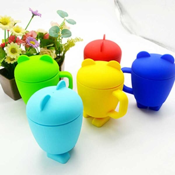 Vasos con sorbete de silicona de colores para niños pequeños 8