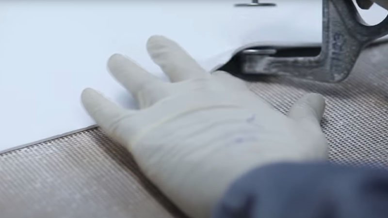 Teste de compressão de folhas de silicone 3