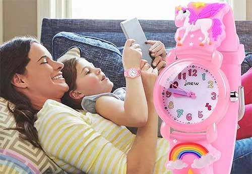 ساعت مچی با بند سیلیکونی.unicornjpg