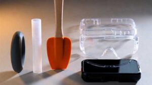 siliconen en polycarbonaat materialen naast elkaar